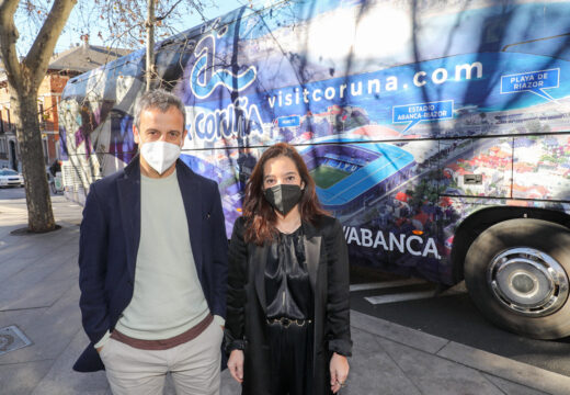 O Concello e o Deportivo proxectarán a imaxe da cidade da Coruña co novo autobús para os desprazamentos do equipo